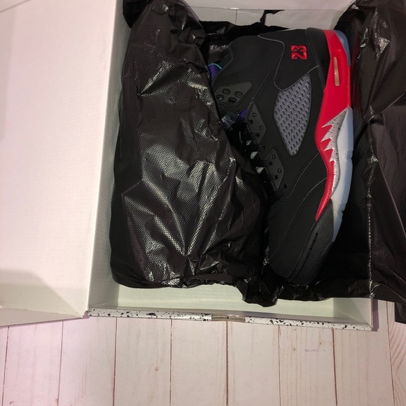 🔴SOLD🔴JORDAN 5 RETRO TOP 3 CZ2989-001 - Picture 10 of 10